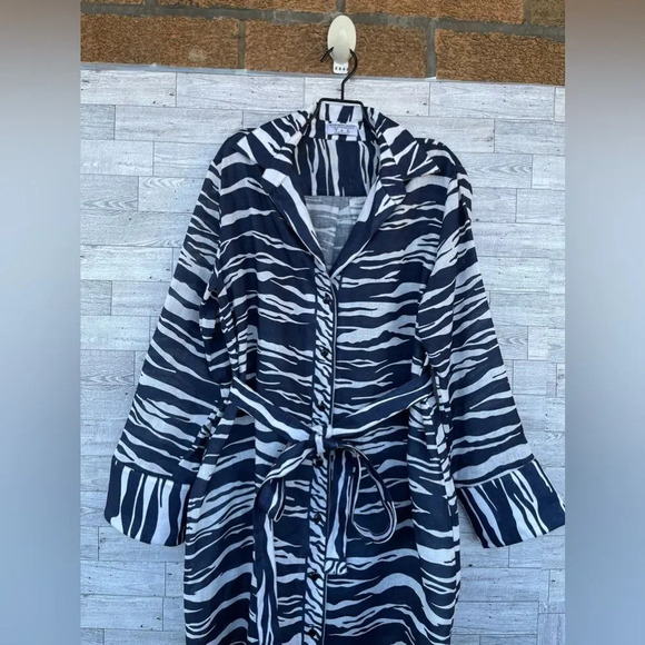 AVERARDO BESSI
Linen mid-length Zebra dress size 8 - Picture 4 of 16